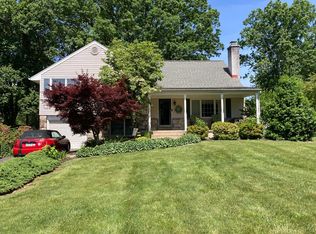 216 Oakland Pl, North Wales, PA 19454