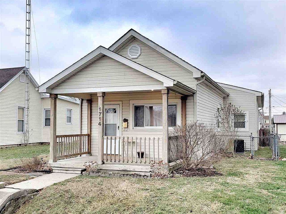 1714 Vermont Ave Connersville In 47331 Mls 12979 Zillow