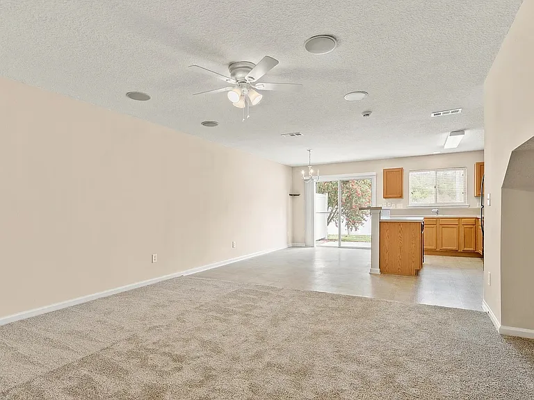 Gargonza Ct — Photo 5