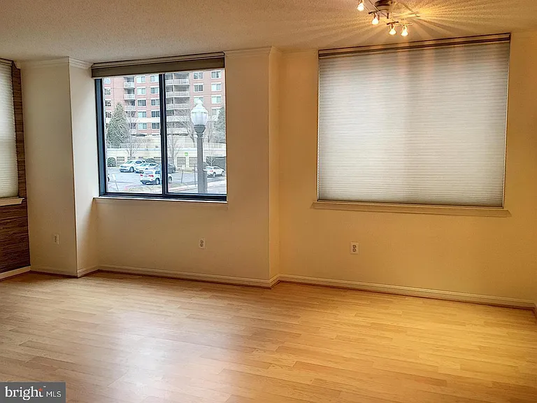 3830 9th St N #103W — Photo 10