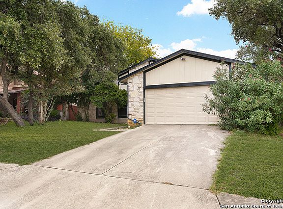 3rd image of 7022 Holly Dale Dr