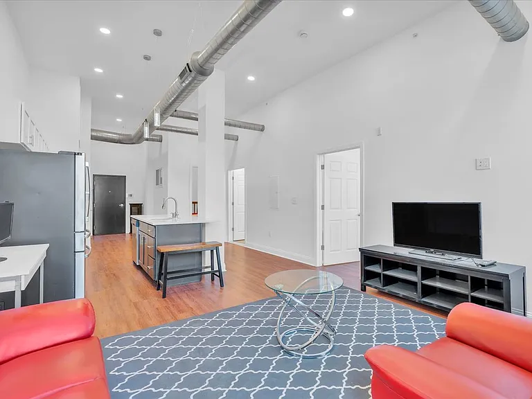 1406 Fairmount Ave #17 — Photo 6