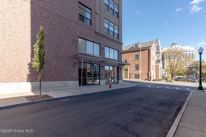 2nd image of 17 Chapel Street #703