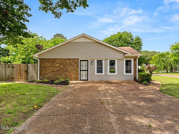 5th image of 8196 Farmington Dr E