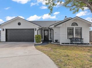 119 Windlake Loop, Del Rio, TX 78840