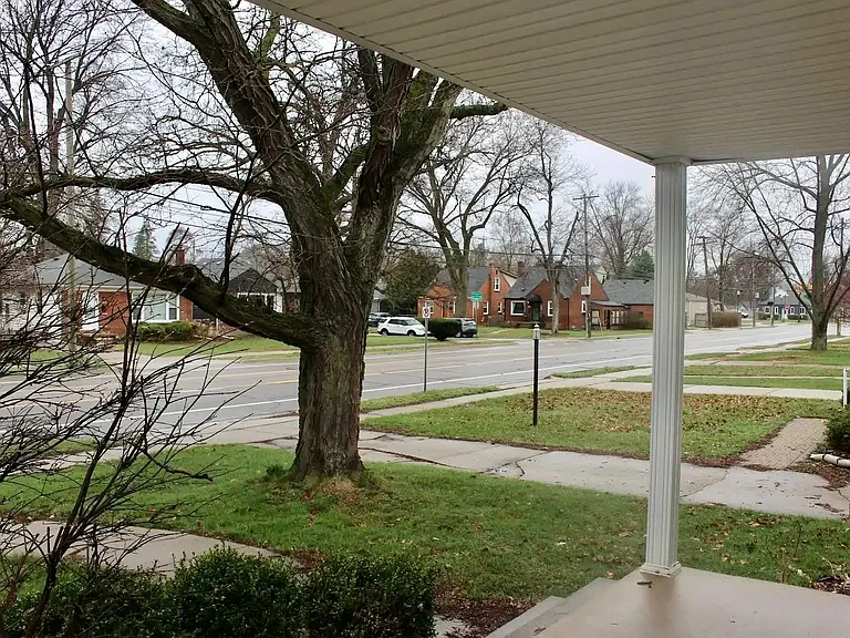 511 S Campbell Rd — Photo 2