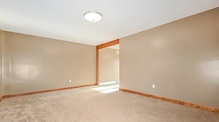 Nimick Ave — Photo 4