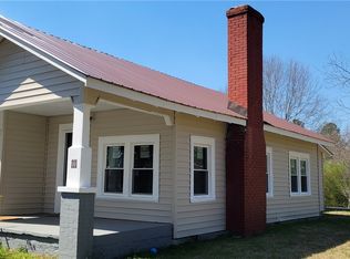 111 Sunshine Ridge Rd, Westminster, SC 29693