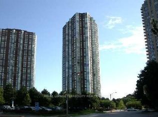 5 Concorde Pl #1306, Toronto, ON M3C 3M8