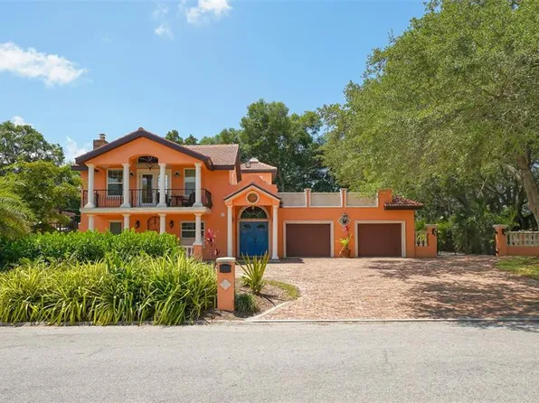 2520 Tami Sola St, Sarasota, FL 34237