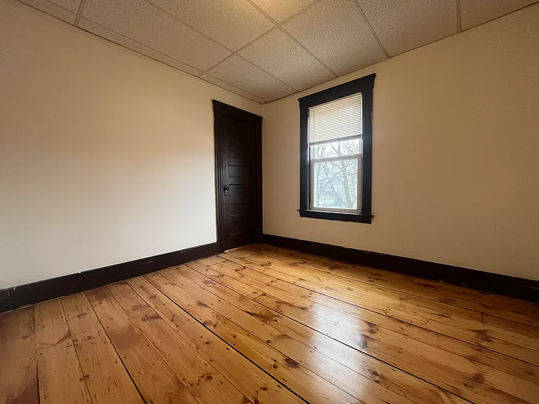 38 Esther St #1 — Photo 17