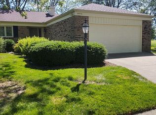 3813 Fields South Ct, Champaign, IL