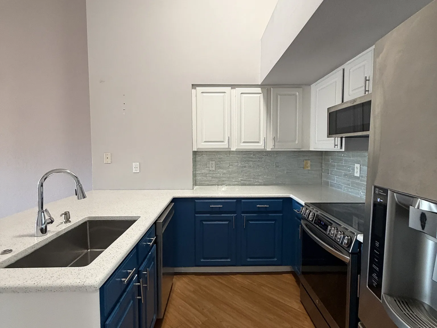 6200 Cross Tie Court — Photo 2