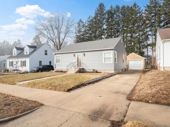 1539 7th Ave NE, Rochester, MN 55906