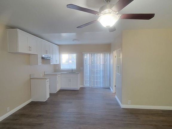 2nd image of 2552 Cedar Ave APT B