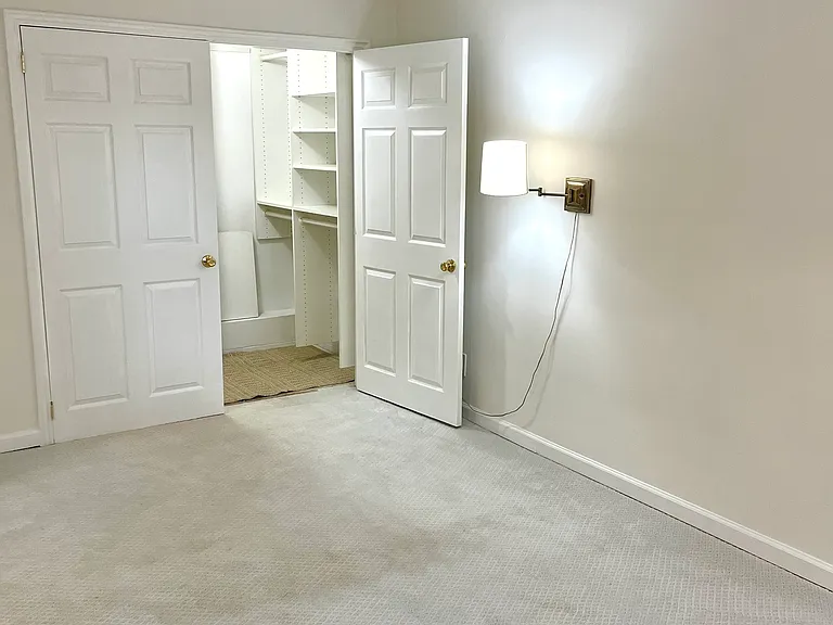 71 Strawberry Hill Ave #217 — Photo 15