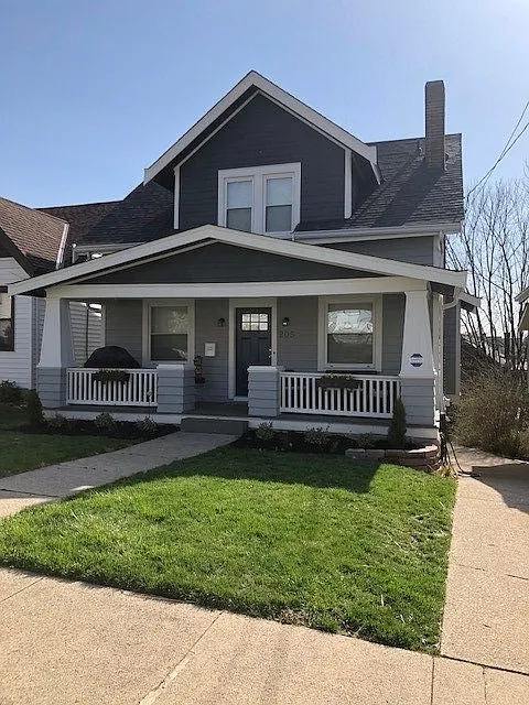 205 Linden Ave photo 1