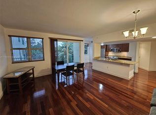 20000 Country Club Dr #302, Aventura, FL 33180