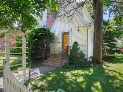 79 Claremont Ave, Arlington, MA, 02476