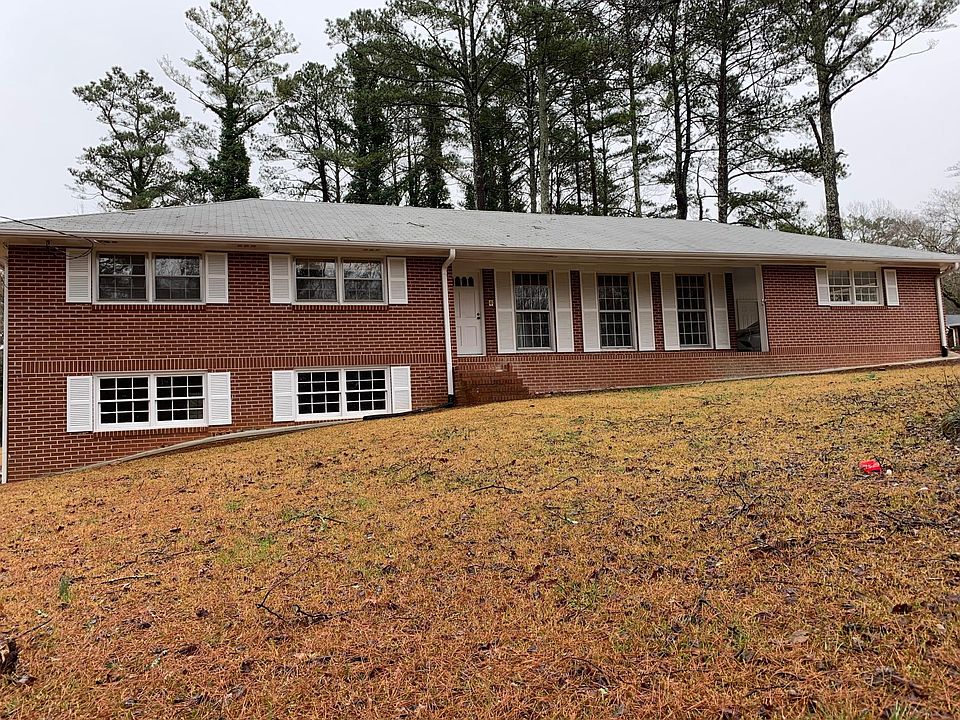 1st image of 2268 Fox Dr