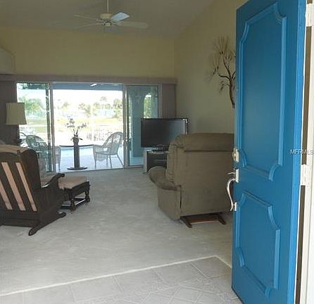 4th image of 333 Oakwood Cir