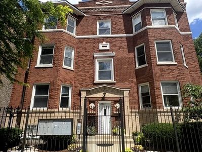 1901 N Kedzie Ave #1S, Chicago, IL, 60647
