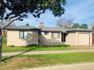 4565 N Angus St, Fresno, CA 93726