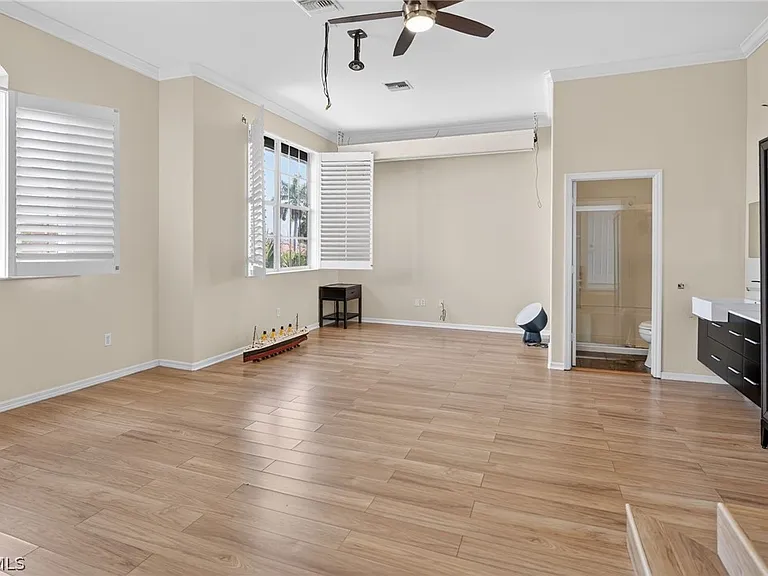 5541 Harborage Dr — Photo 40