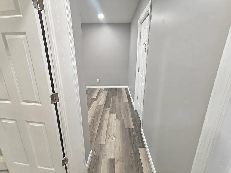 95 Park Ave #2R — Photo 5