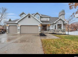 7858 S Danish Downes Ct, Cottonwood Heights, UT 84121