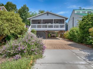 325 Clear Lake Rd, Clear Lake Shores, TX 77565