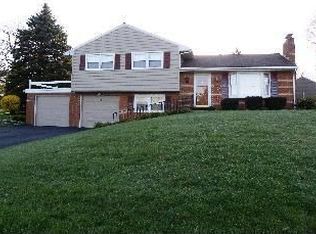 927 Pine Hill Rd, Lititz, PA 17543