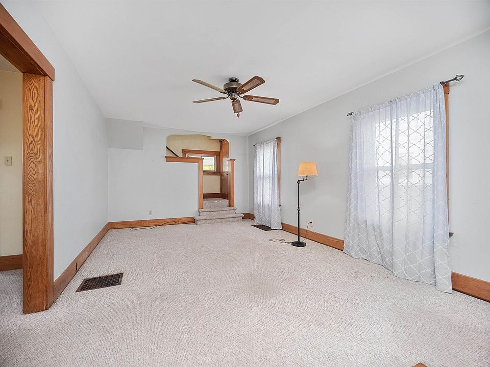 204 Lexington Ct, Fort Wayne, IN 46806 Zillow