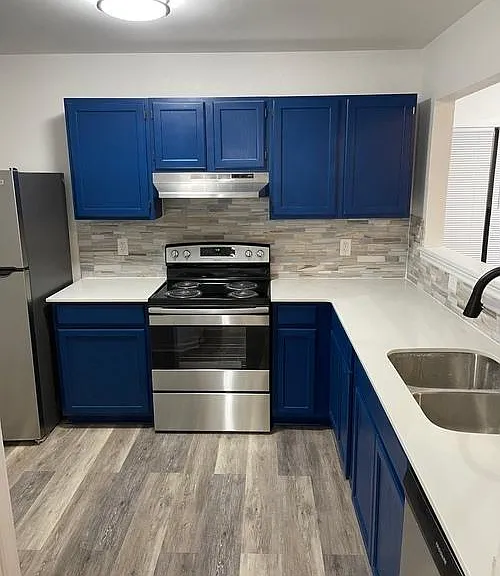 1904 Dickens Dr — Photo 10