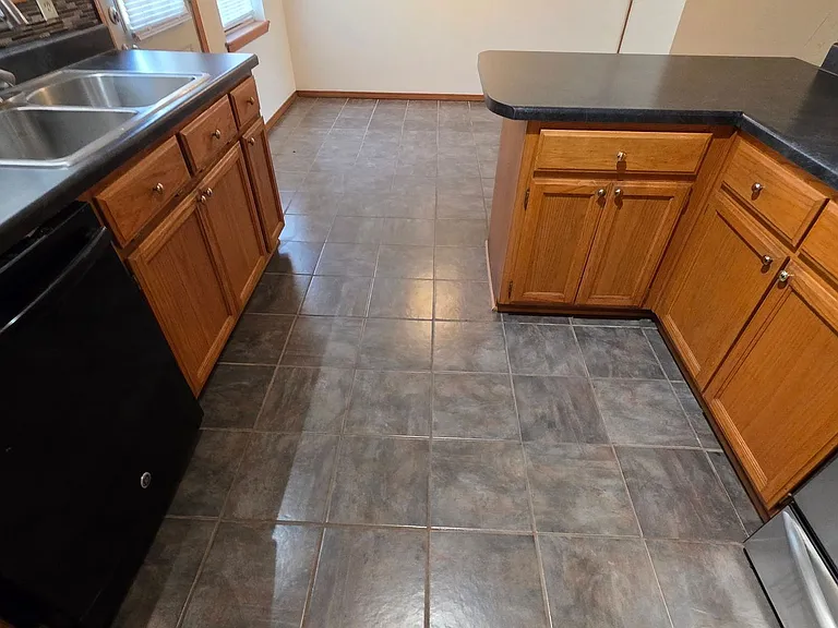 621 Stoneridge Dr — Photo 22