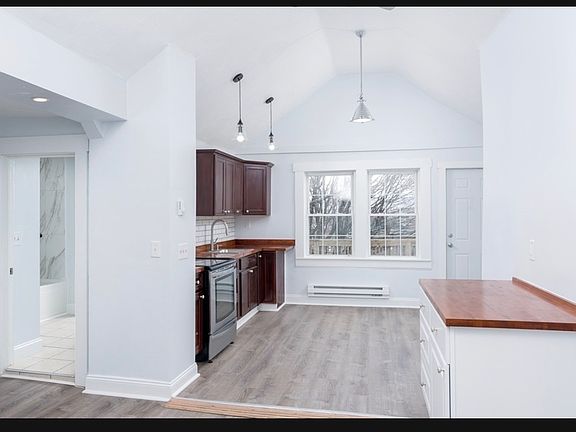 2nd image of 598 Franklin St APT 2