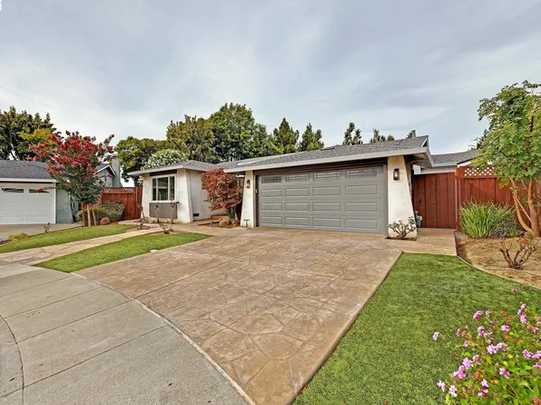 34232 Atteridge Pl, Fremont, CA 94555