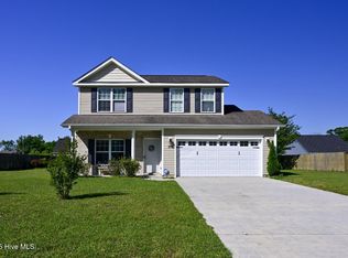 108 Maidstone Drive, Richlands, NC 28574