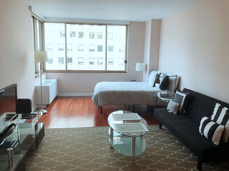 1st image of 350 W 50th St APT 12H