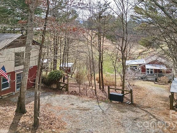 2nd image of 162 Pickens Rd