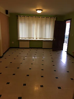 Rented by Metropolis International Realty Inc. | media 4