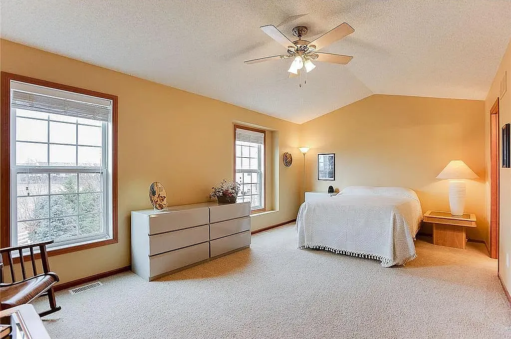 5085 French Drive North - 1 — Photo 2