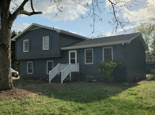 3353 Castille Dr, Snellville, GA 30039