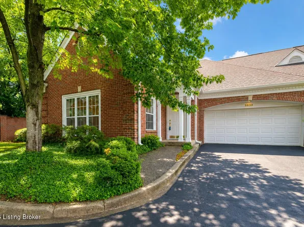 5939 Ashwood Bluff Dr, Louisville, KY 40207