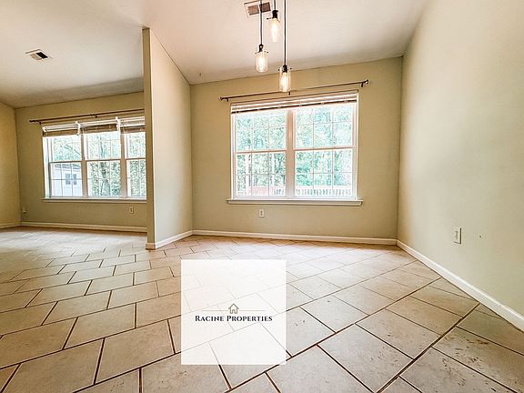 5th image of 8 Galena Ct