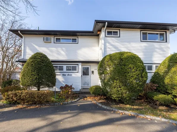 1357 Prospect Avenue, East Meadow, NY 11554