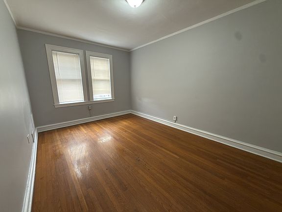5th image of 330 Laurel St Unit 314