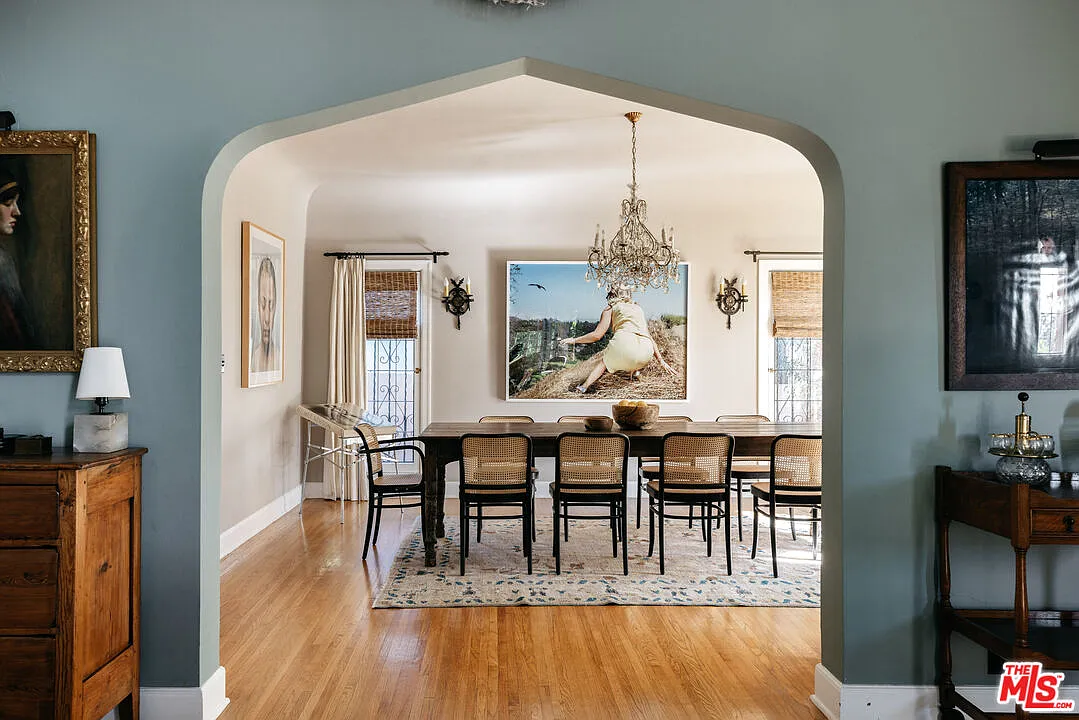 4 bed, 3.0 bath, 3172 sqft, $16,500 — Photo 4
