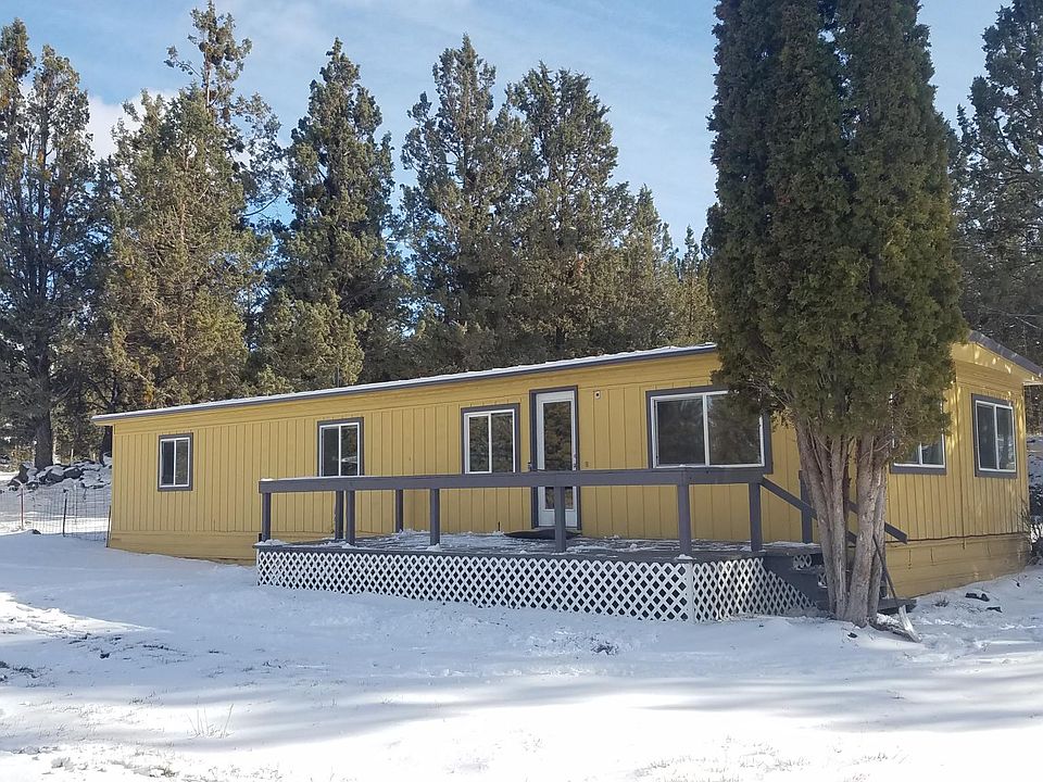 Adorable home in natural forested setting minutes from downt