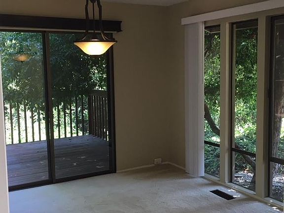 3rd image of 170 Milliken Creek Dr